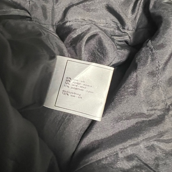 CHANEL - Picture 10 of 10